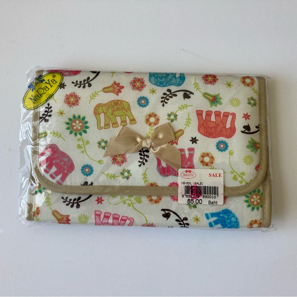 NaRaYa Cosmetic Makeup Bag Clutch Elephant New
